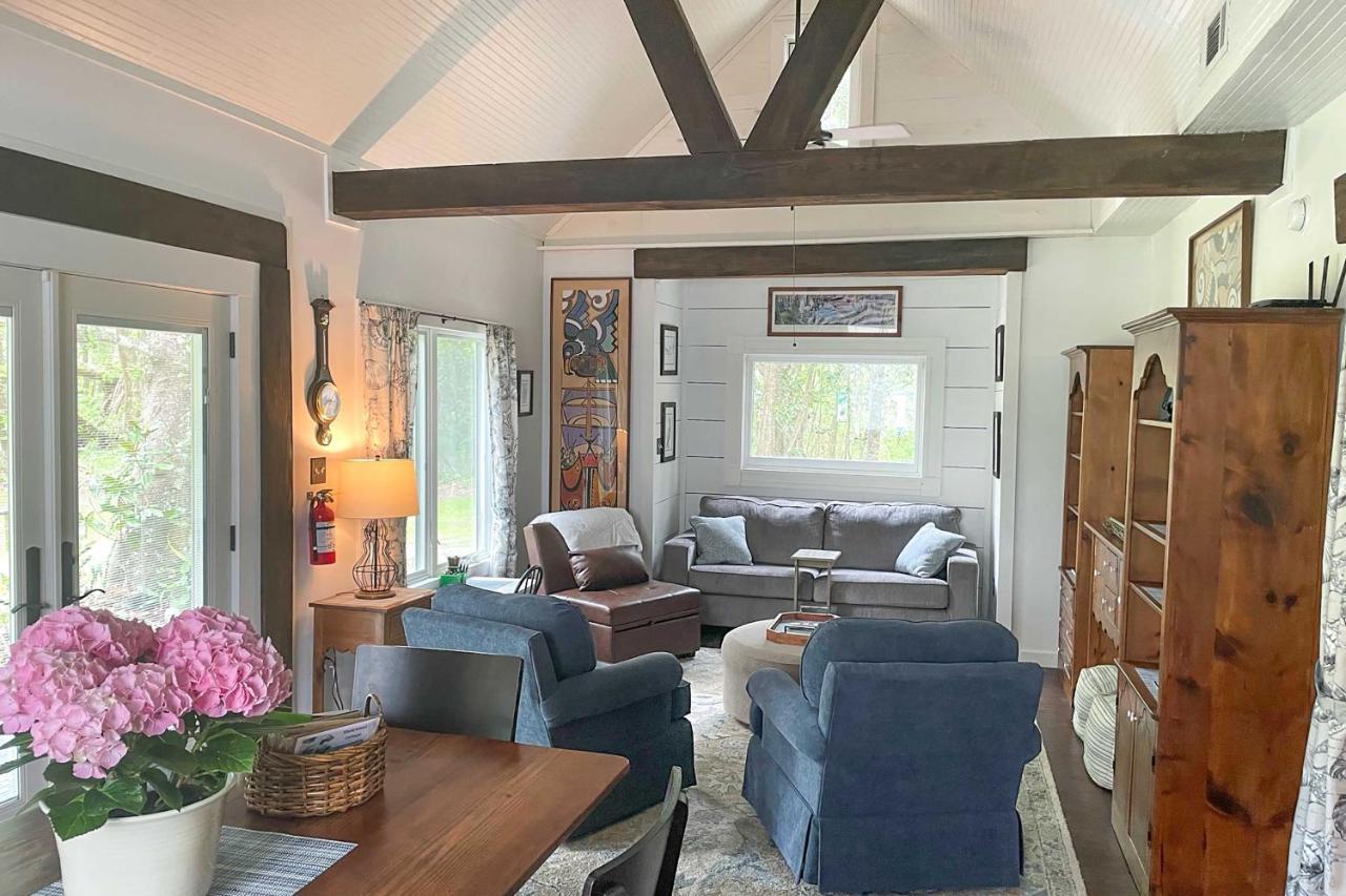 Historic Biloxi Bay Cottage With Beautiful View 오션스프링스 외부 사진