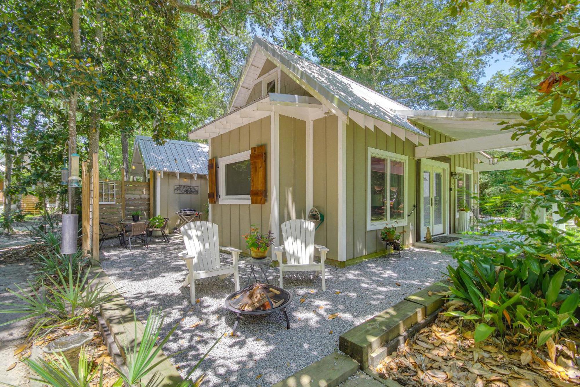 Historic Biloxi Bay Cottage With Beautiful View 오션스프링스 외부 사진