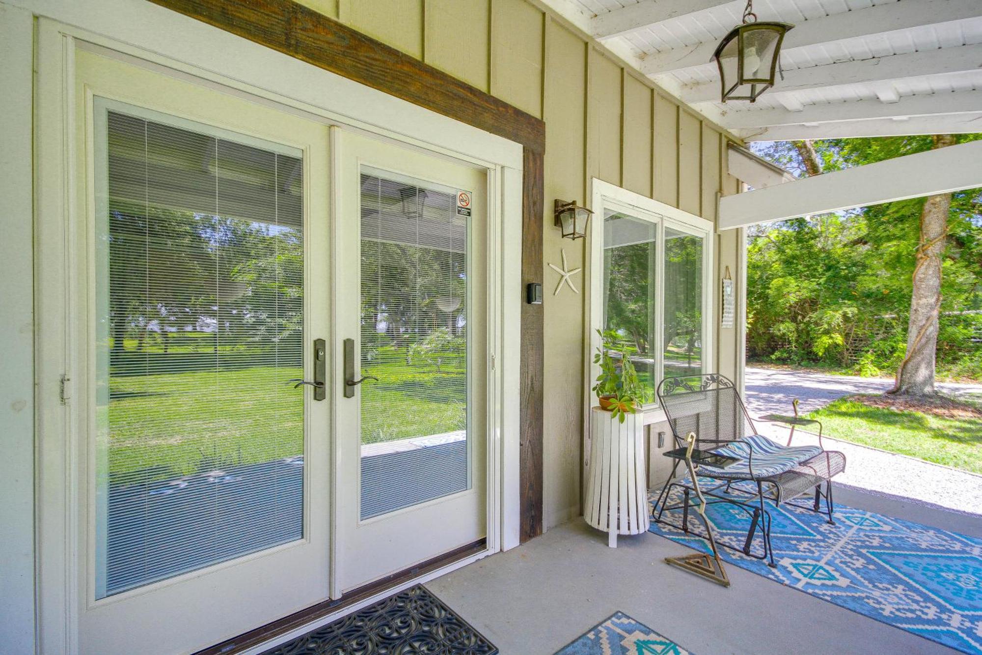 Historic Biloxi Bay Cottage With Beautiful View 오션스프링스 외부 사진